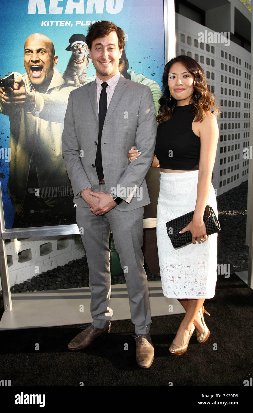 Los Angeles premiere de 'Keanu' au ArcLight Cinerama Dome Theatre - Arrivées en vedette : Alex Rubens, Emily C. Chang Où : Los Angeles, California, United States Quand : 27 Avr 2016 Banque D'Images