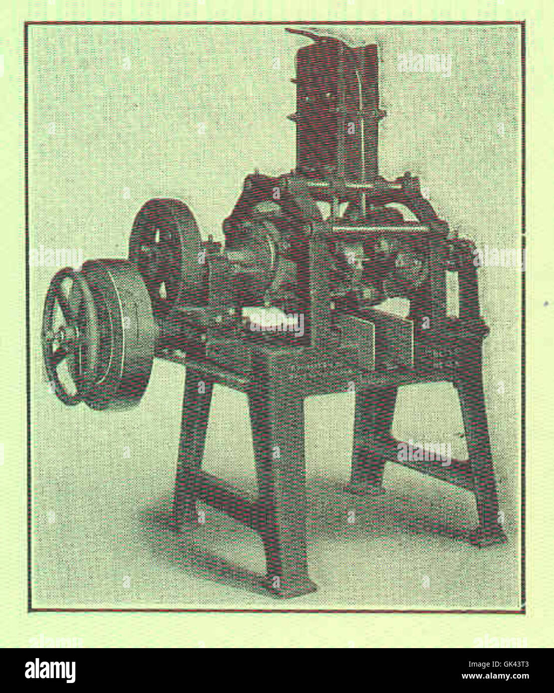 45158 Round-Can Double-End automatique Bliss Flanger, NO15-K Banque D'Images