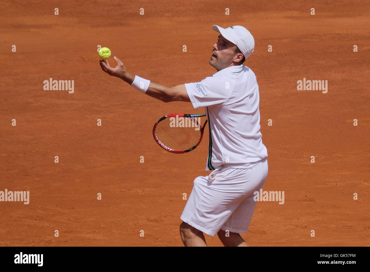 Roberto Bautista Agut d'Espagne en action contre Feliciano Lopez de l'Espagne au cours de la cinquième journée de la Mutua Madrid Open Tennis Tournament à la Caja Magica comprend : Roberto Bautista où : Madrid, Espagne Quand : 04 mai 2016 Banque D'Images