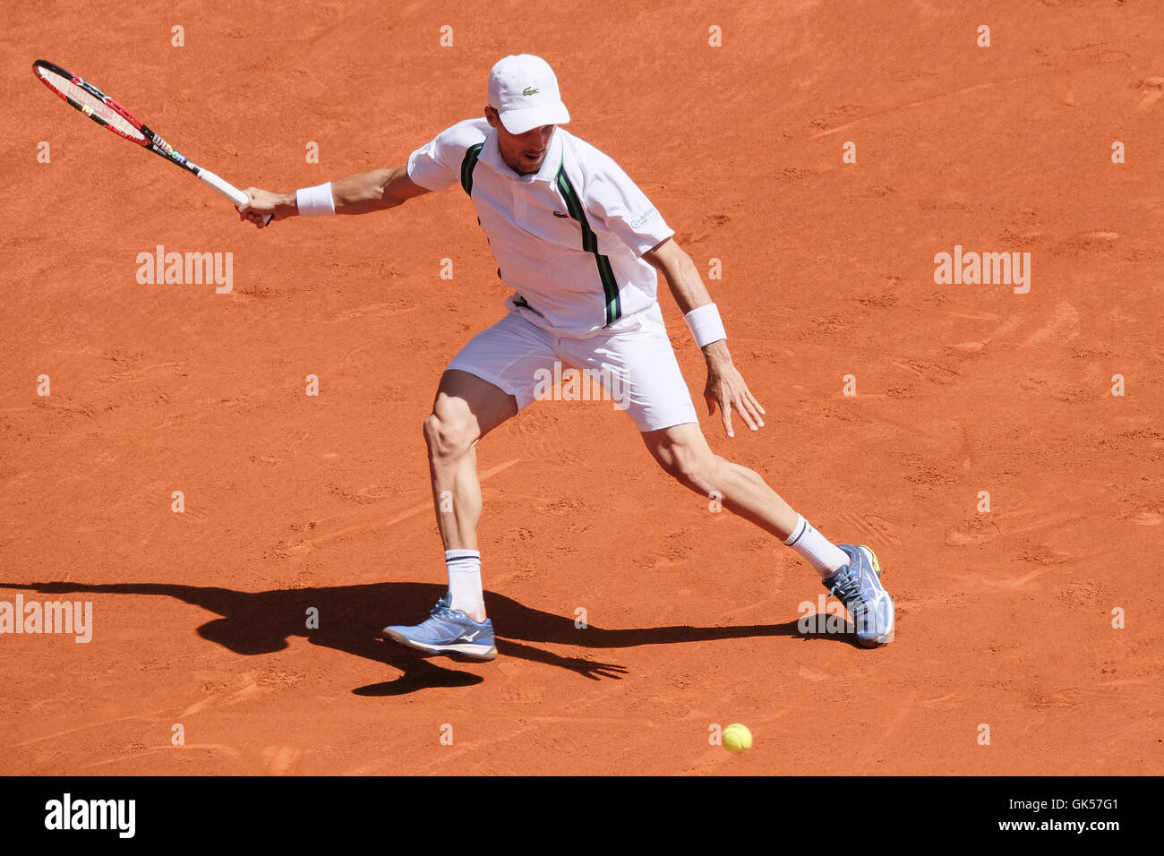 Roberto Bautista Agut d'Espagne en action contre Feliciano Lopez de l'Espagne au cours de la cinquième journée de la Mutua Madrid Open Tennis Tournament à la Caja Magica comprend : Roberto Bautista où : Madrid, Espagne Quand : 04 mai 2016 Banque D'Images
