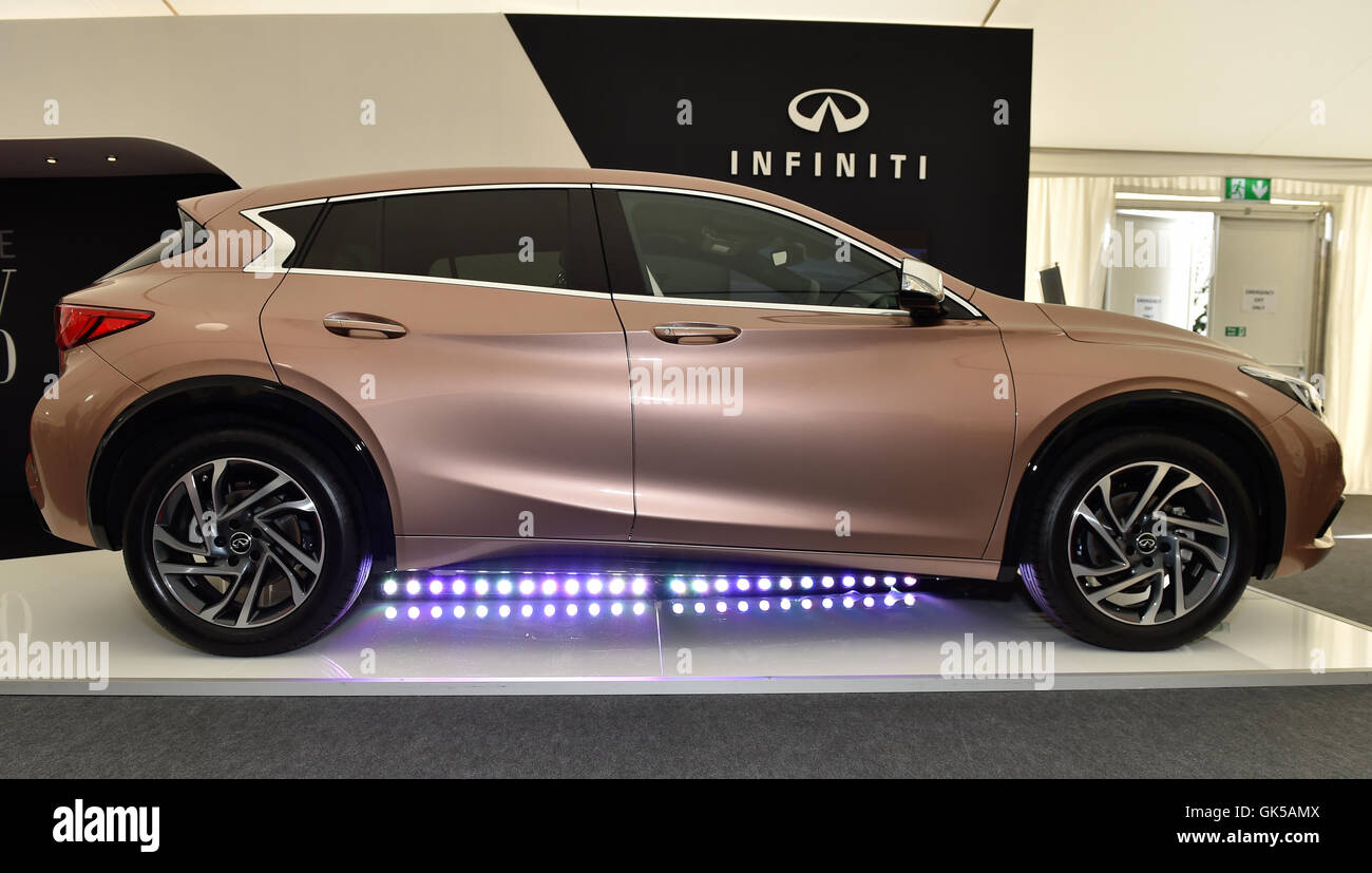 Sar le Prince Michael de Kent s'ouvre le salon automobile de Londres 2016 à Evolution Battersea Park dispose d''où Infiniti : London, Royaume-Uni Quand : 05 mai 2016 Banque D'Images