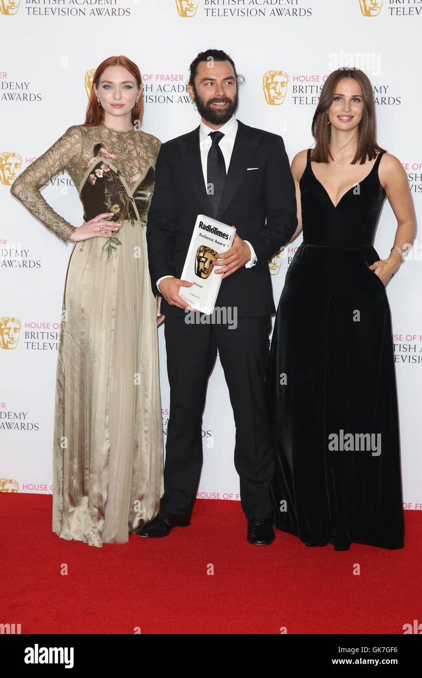 Aidan Turner Couple Eleanor Tomlinson Et Son Mari Heida reed and eleanor tomlinson Banque de photographies et d'images à  haute résolution - Alamy