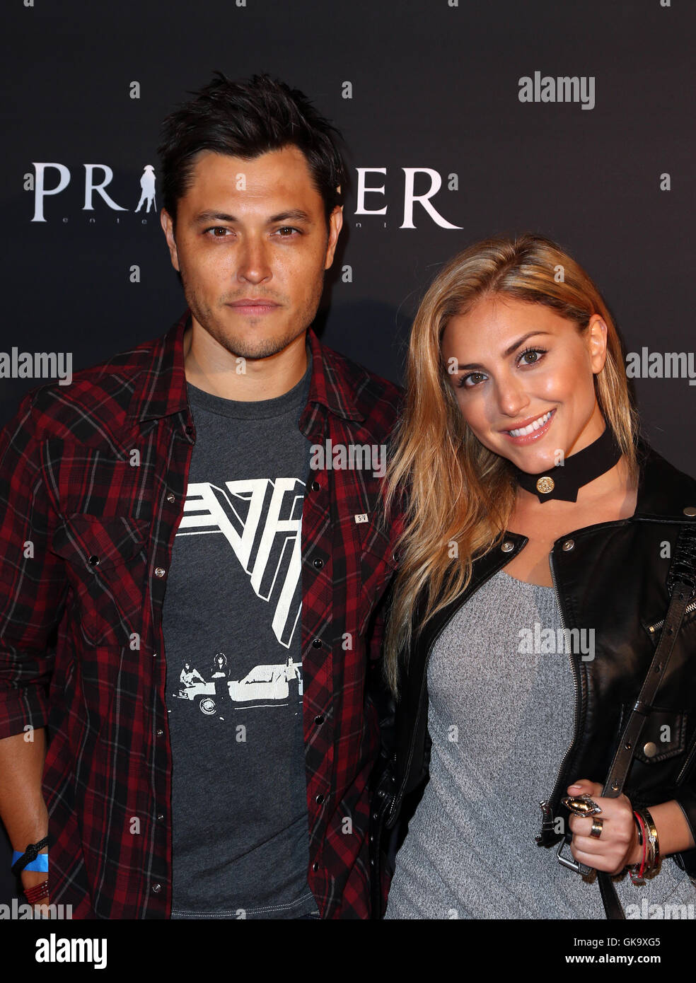 Lancement de "6 balles pour l'enfer" - Avec des arrivées : Blair Redford, Cassie Scerbo Où : Los Angeles, California, United States Quand : 10 mai 2016 Banque D'Images