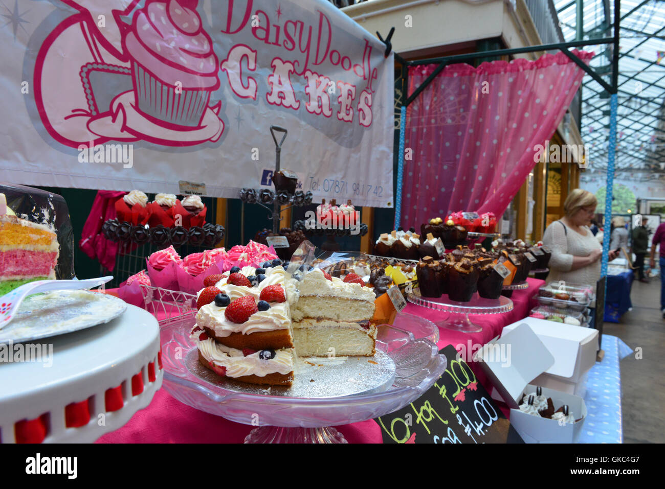Cupcakes en vente à Belfast Banque D'Images