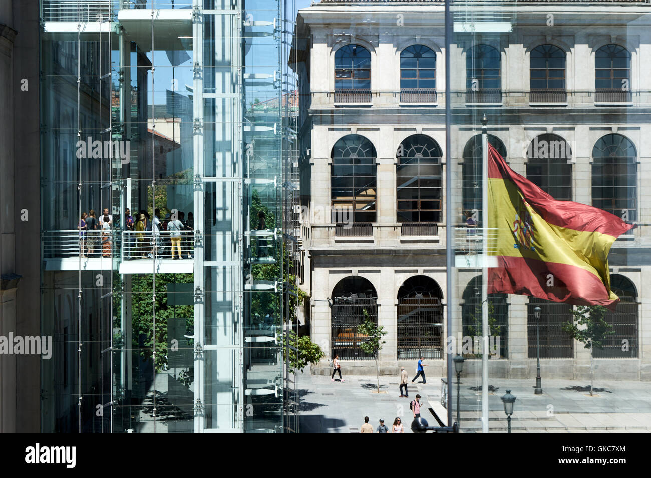 Vue depuis le Musée National d'art, de Madrid. Conservatoire Royal College de musique en arrière-plan. Madrid. Banque D'Images