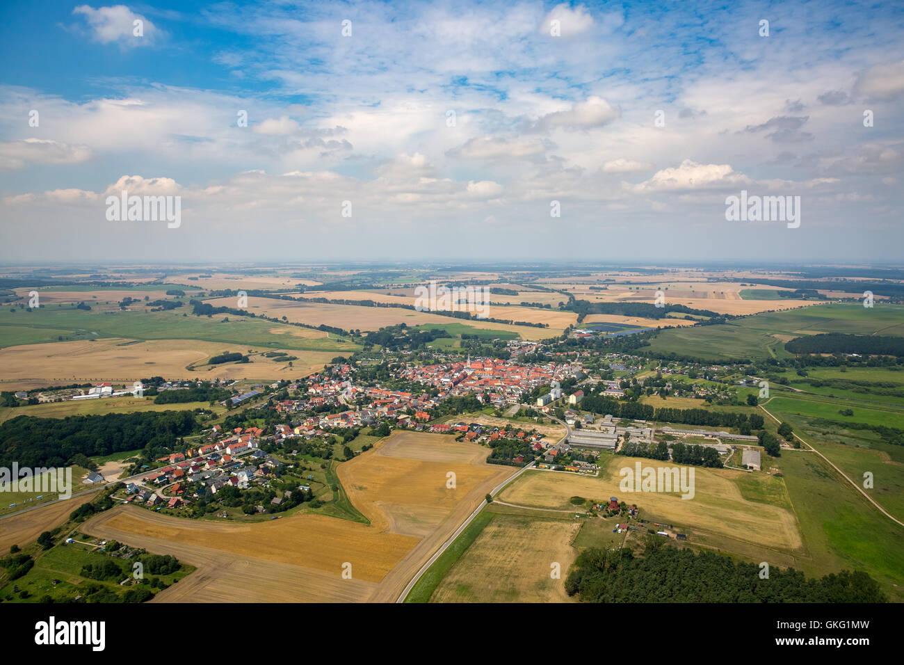 Vue aérienne, Neukalen, Mecklenburg Lake District, Mecklembourg Suisse, Mecklenburg, Mecklembourg Suisse, Seascape Banque D'Images