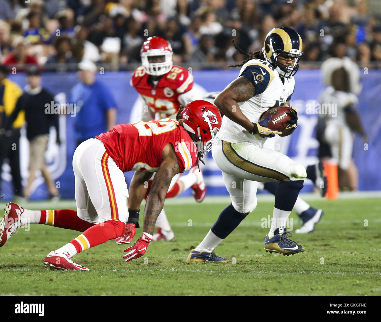 Los Angeles, Californie, USA. 20e Août, 2016. Los Angeles Rams # 48 Justice Cunningham s'exécute la balle contre Kansas City Chiefs lors d'un match de football NFL preseason, samedi, 20 août 2016, à Los Angeles. Les Rams a gagné 21-20. Ringo : crédit Chiu/ZUMA/Alamy Fil Live News Banque D'Images