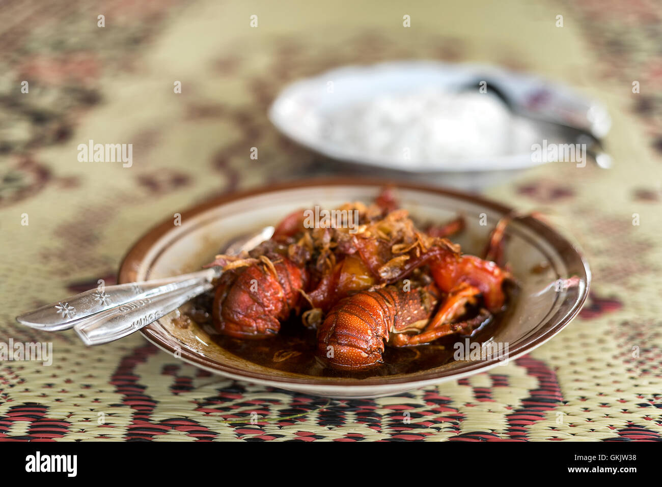 Red Lobster dans indoinesian propose une cuisine de style plage Banque D'Images