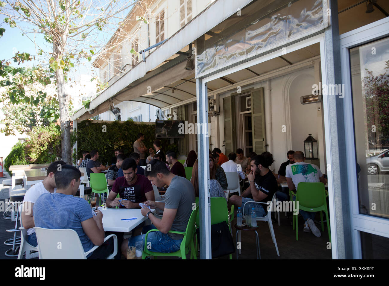 Omnia populaires Cafe dans la vieille ville de Paphos à Chypre Banque D'Images