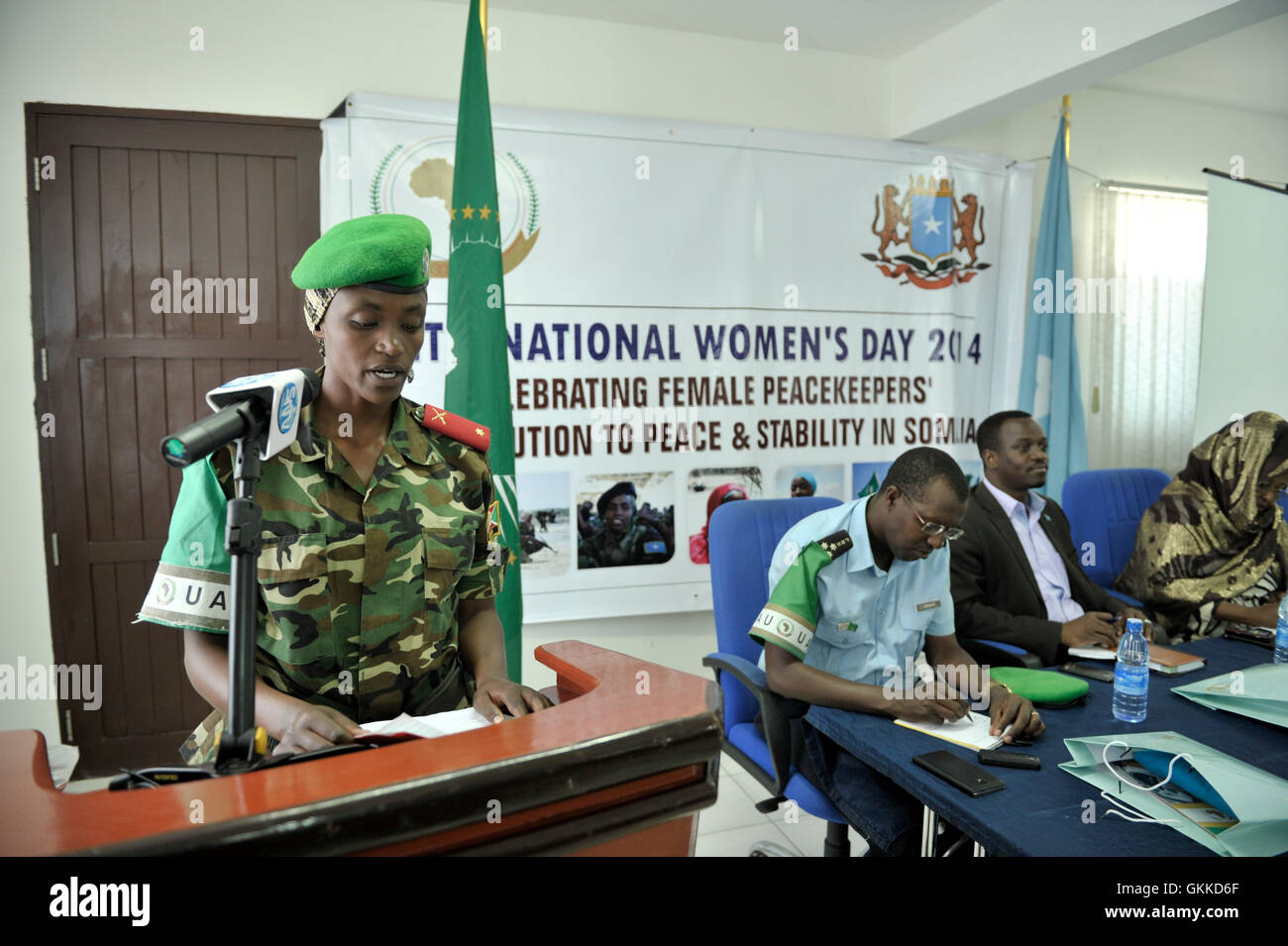 Lieutenant Jeanette pendant la Journée internationale des femmes le 6 mars 2014 qu'a été la célébration de femmes soldats de la paix en Somalie. Banque D'Images
