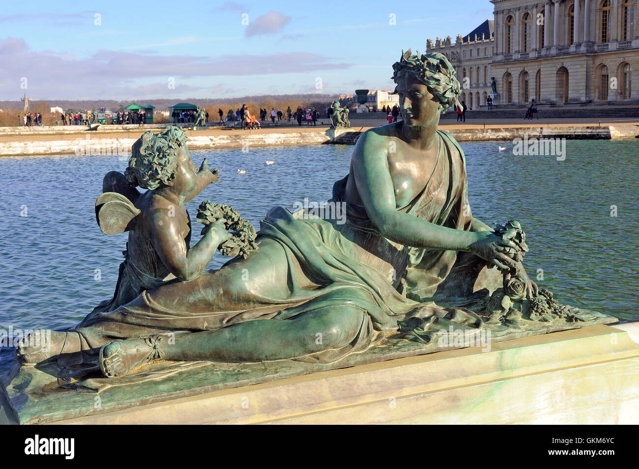 Parc de château de Versailles, parc du château de Versailles sculpture miroir d'eau représentant la présidence française de Loire Banque D'Images