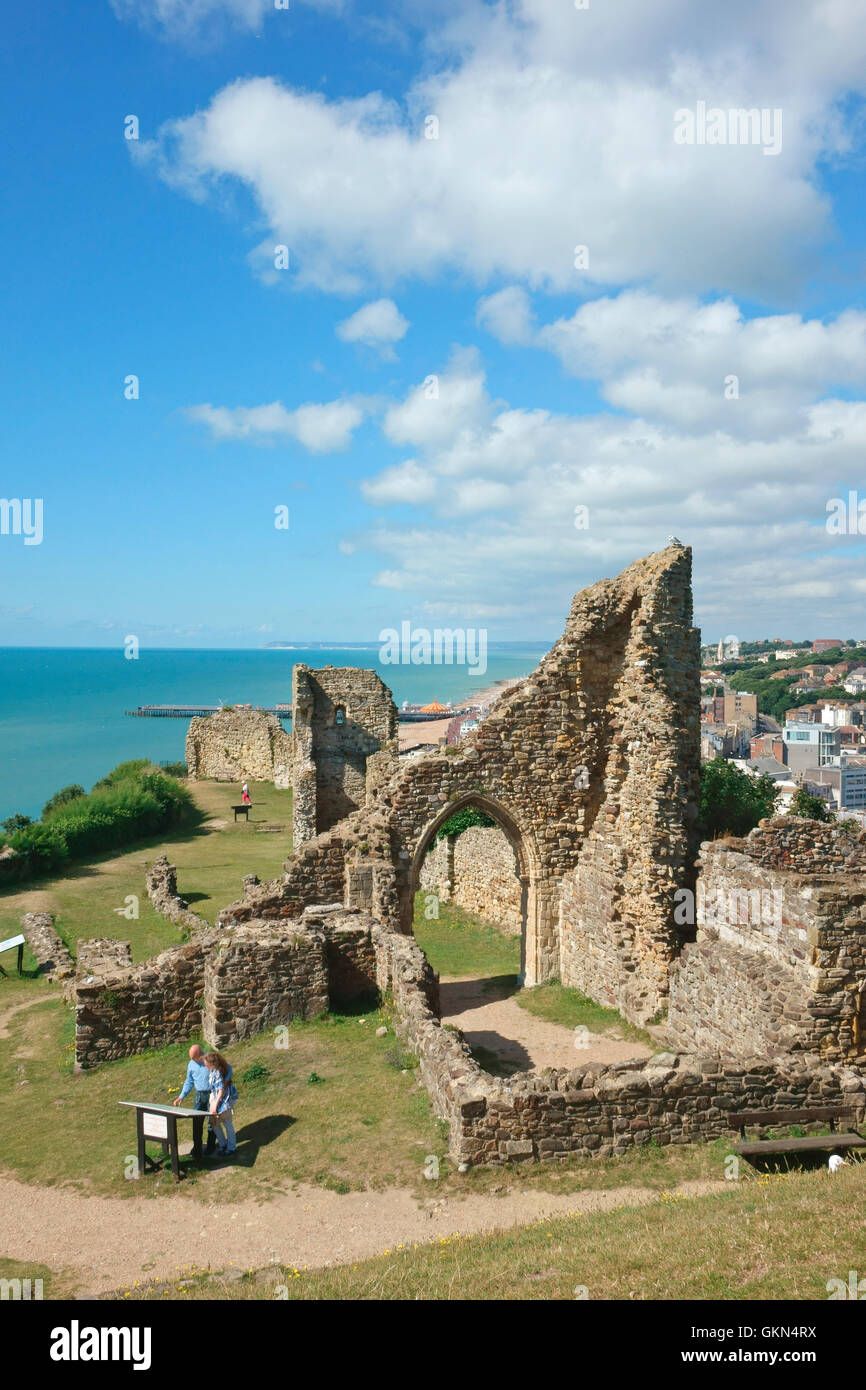 Hastings Castle Ruins, 1066 Country, East Sussex, Angleterre, Royaume-Uni, GB Banque D'Images