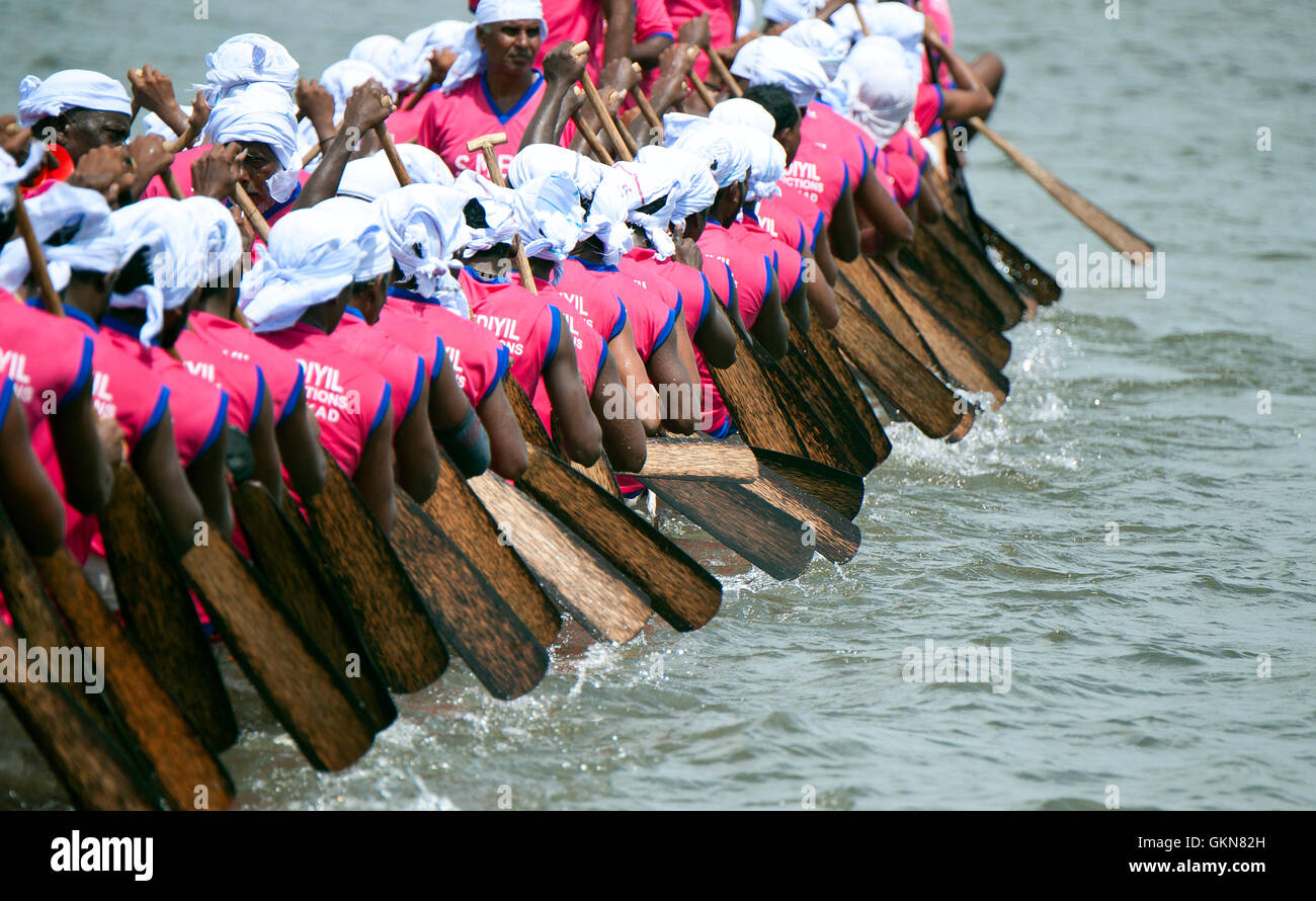 L'image de Snake bateau en Nehru boat race day, Allaepy Punnamda, Lac, Kerala Inde Banque D'Images