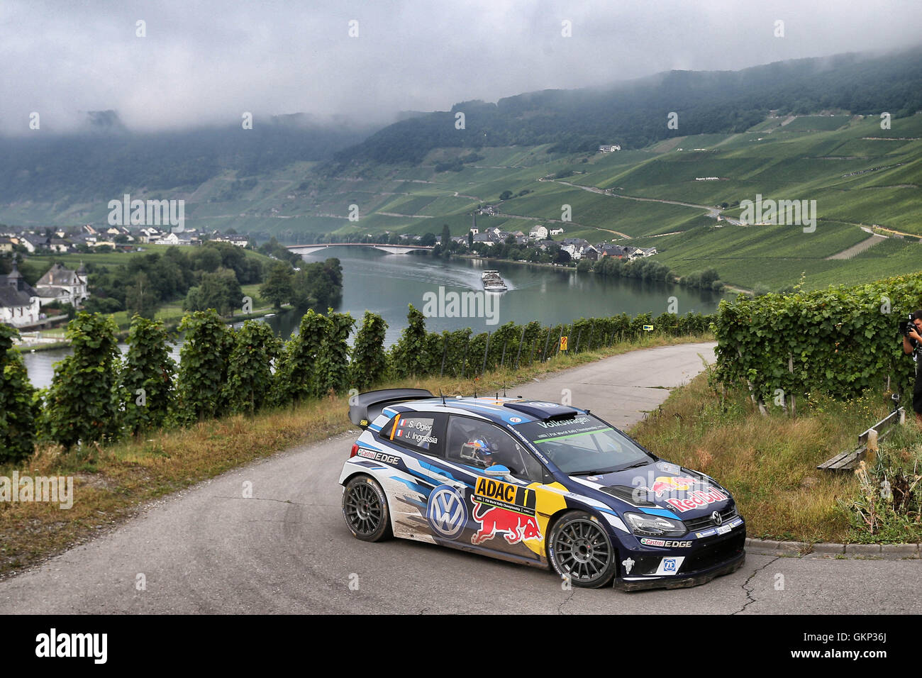 Trèves, Gwrmany. Août 21, 2016. WRC ADAC Rally d'Allemagne, dernier jour. Sebastien Ogier ( FR ) et Julien Ingrassia ( FR ) dans les Volkswagen Polo WRC : Action Crédit Plus Sport/Alamy Live News Banque D'Images