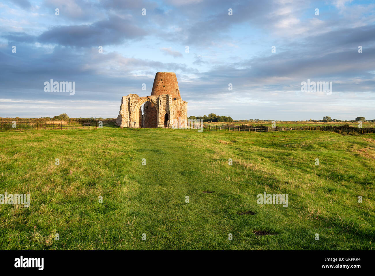 St Benet's Abbey ruins à Norfolk Banque D'Images