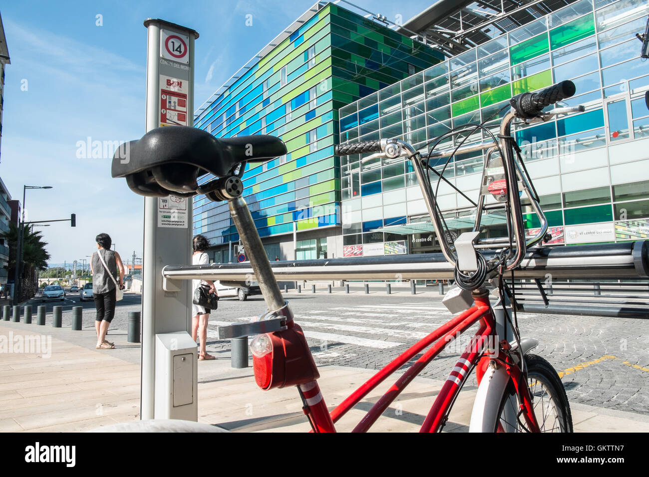 Perpignan Gare centrale principale, au sud de la France.nommé par le peintre Salvador Dali comme centre de l'Univers. Banque D'Images