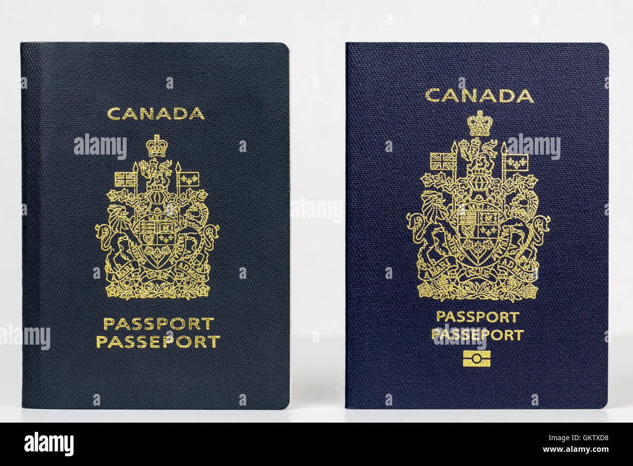 Close up de deux passeports canadiens, le plus délivré avant juillet 2013 et le nouveau passeport électronique émise en novembre 2014. Banque D'Images