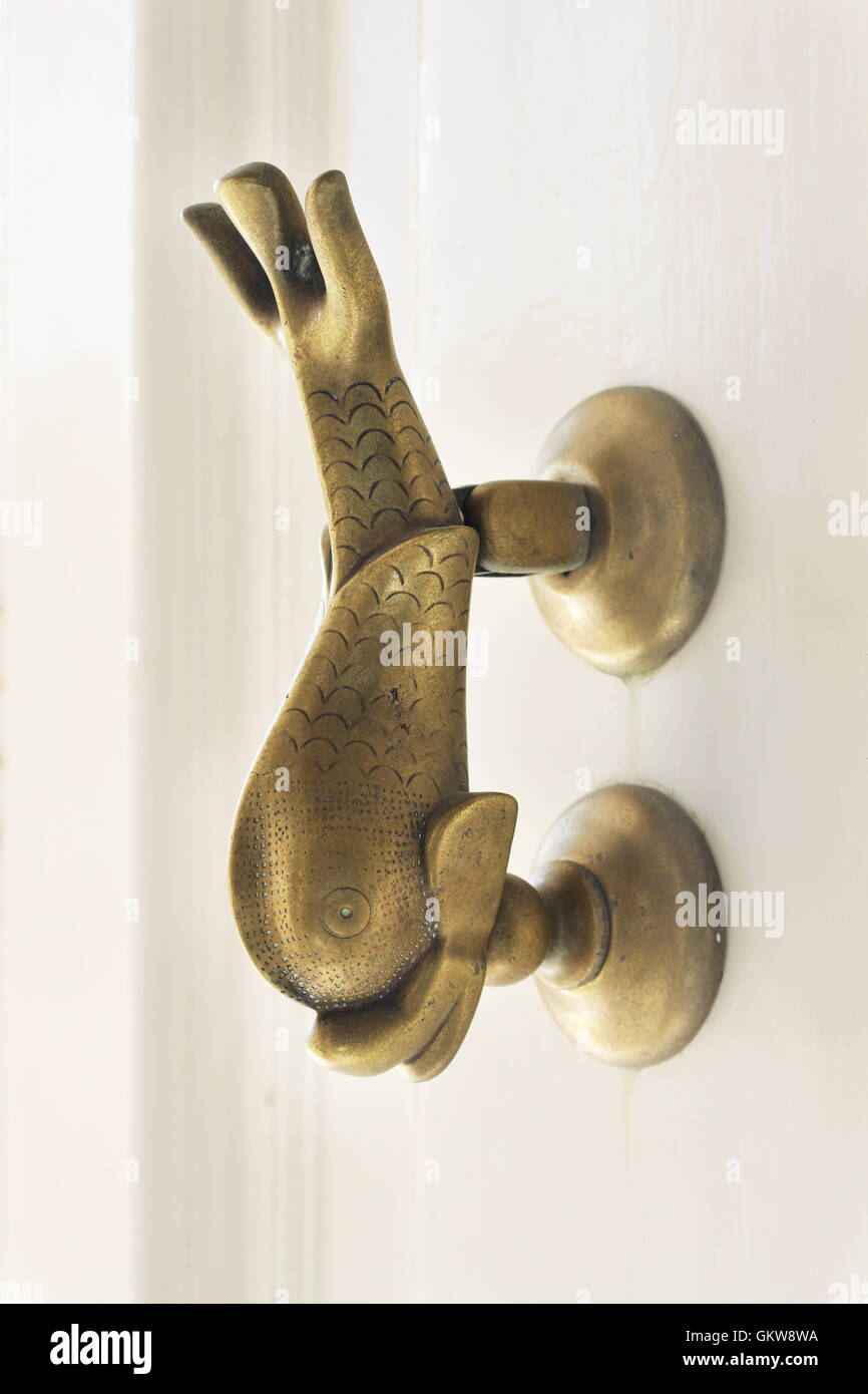 Ancien heurtoir de porte en laiton Art Nouveau français