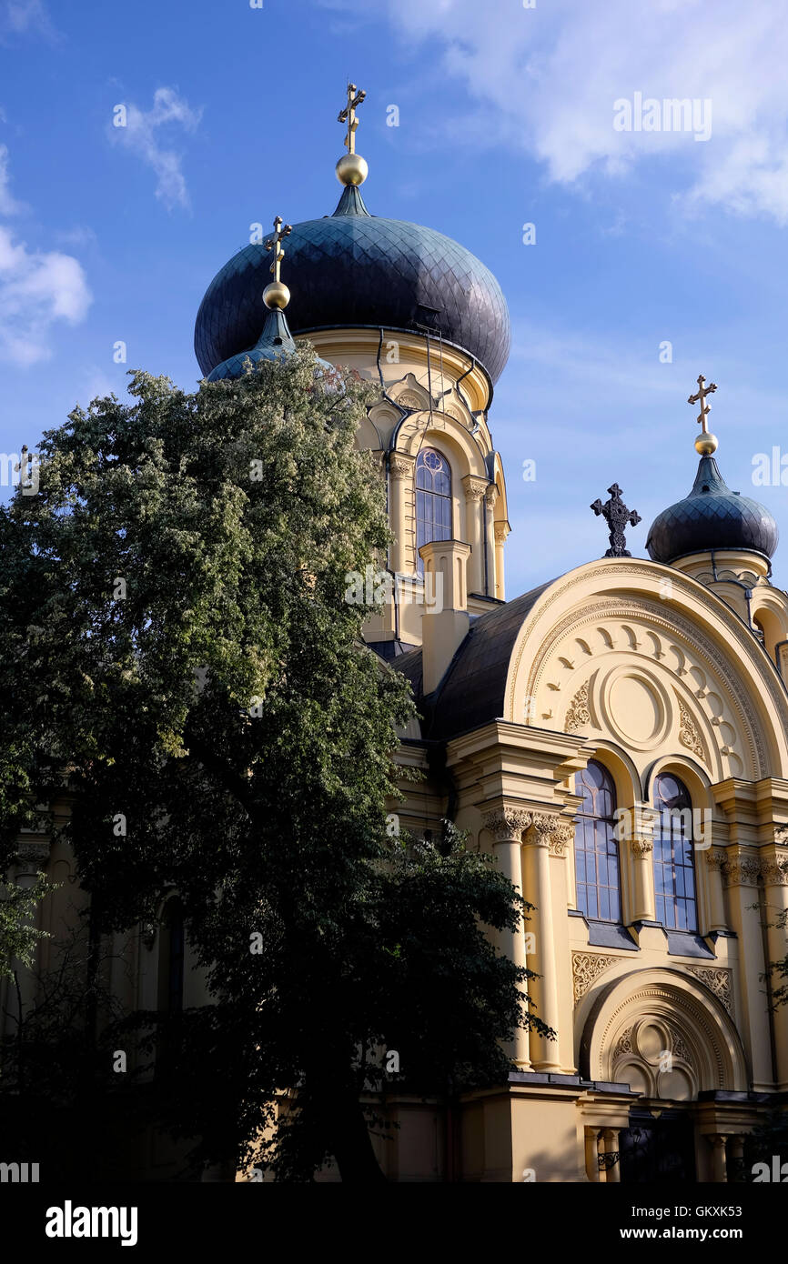Vue de la cathédrale orthodoxe polonaise de Sainte Marie Madeleine ou le conseil métropolitain de la Sainte égale aux apôtres de Marie Madeleine situé dans quartier Praga Varsovie Pologne Banque D'Images