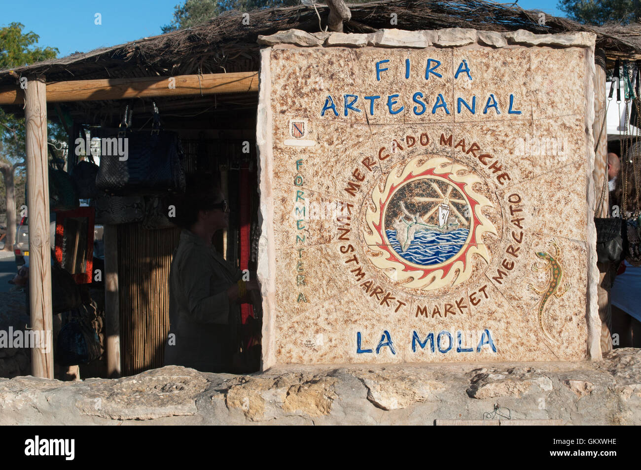 Formentera, Formentera, Espagne : le signe de la Foire de La Mola, le plus célèbre marché d'art et d'artisanat sur l'île de Juin à Octobre Banque D'Images