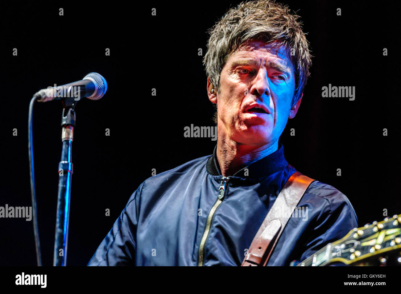 Belfast, Irlande du Nord. 23 AOÛT 2016 - Noel Gallagher's High Flying Birds jouer Belsonic festival musique Crédit : Stephen Barnes/Alamy Live News Banque D'Images