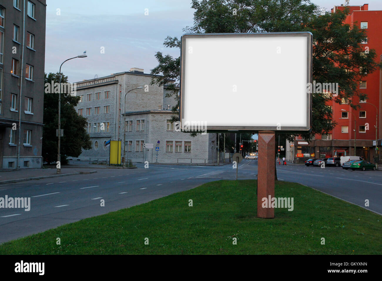 Blank billboard immersive dans la rue Banque D'Images