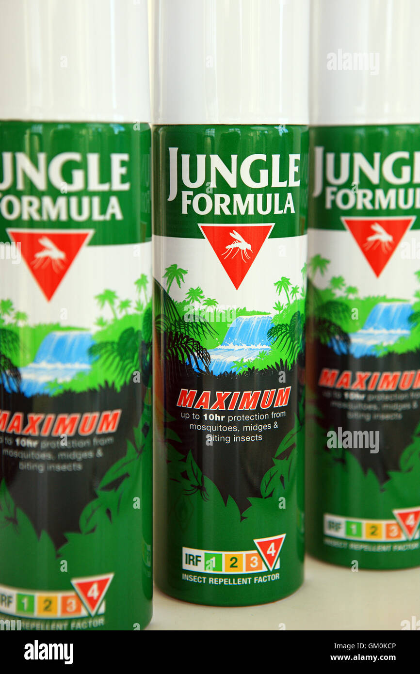 Spray anti moustique formule Jungle Banque D'Images
