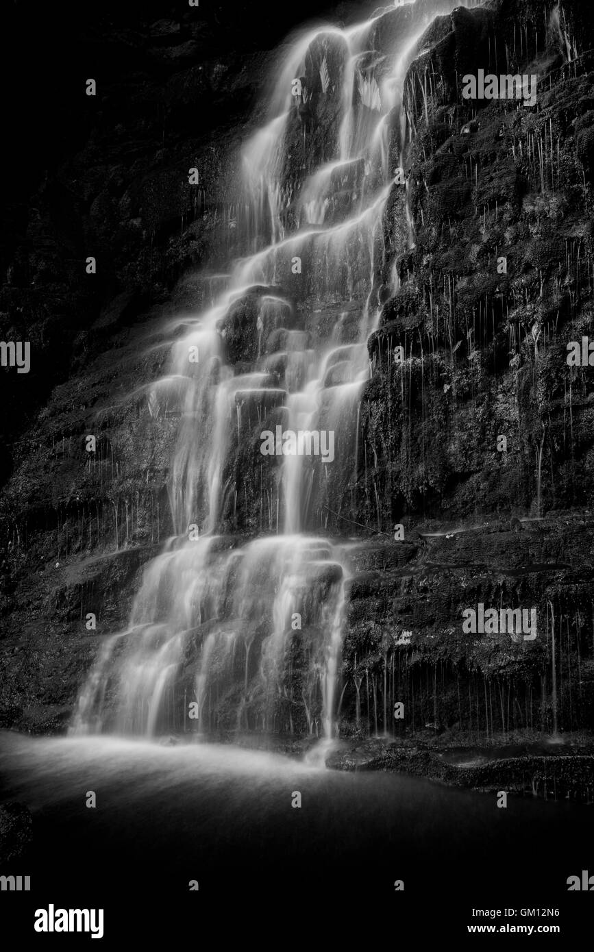 Cascade noire Clough Peak District Banque D'Images