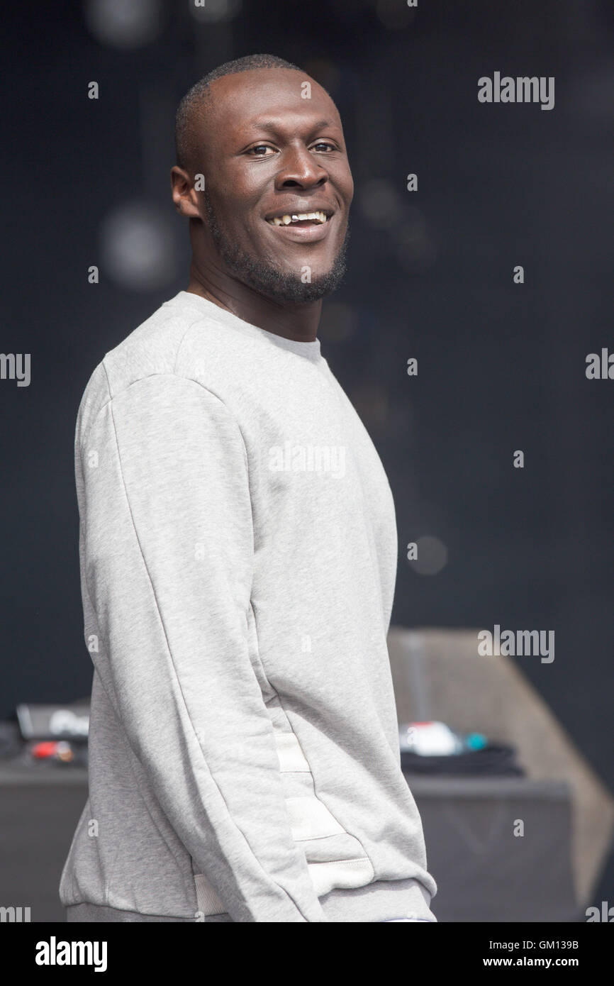 Stormzy rappeur (Michael Omari) effectuant à Hylands Park à Chelmsford, Essex, à ce ans V FESTIVAL Banque D'Images