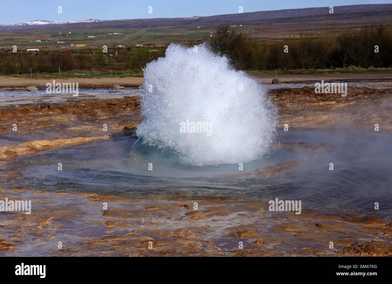 Éruption, Strokkur Geysir eplosion de vapeur Banque D'Images