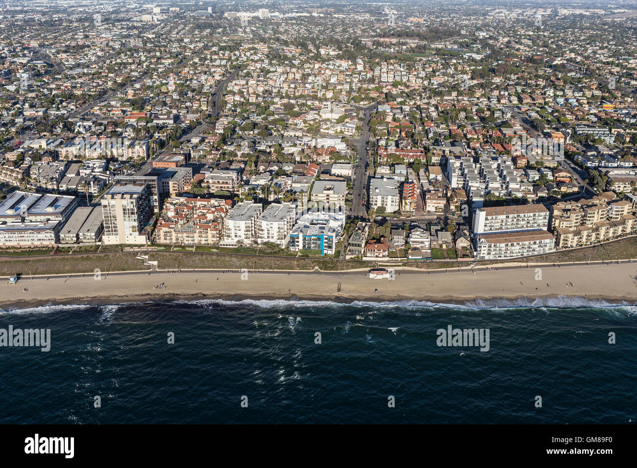 Vue aérienne du littoral de Redondo Beach, près de Los Angeles en Californie du Sud. Banque D'Images