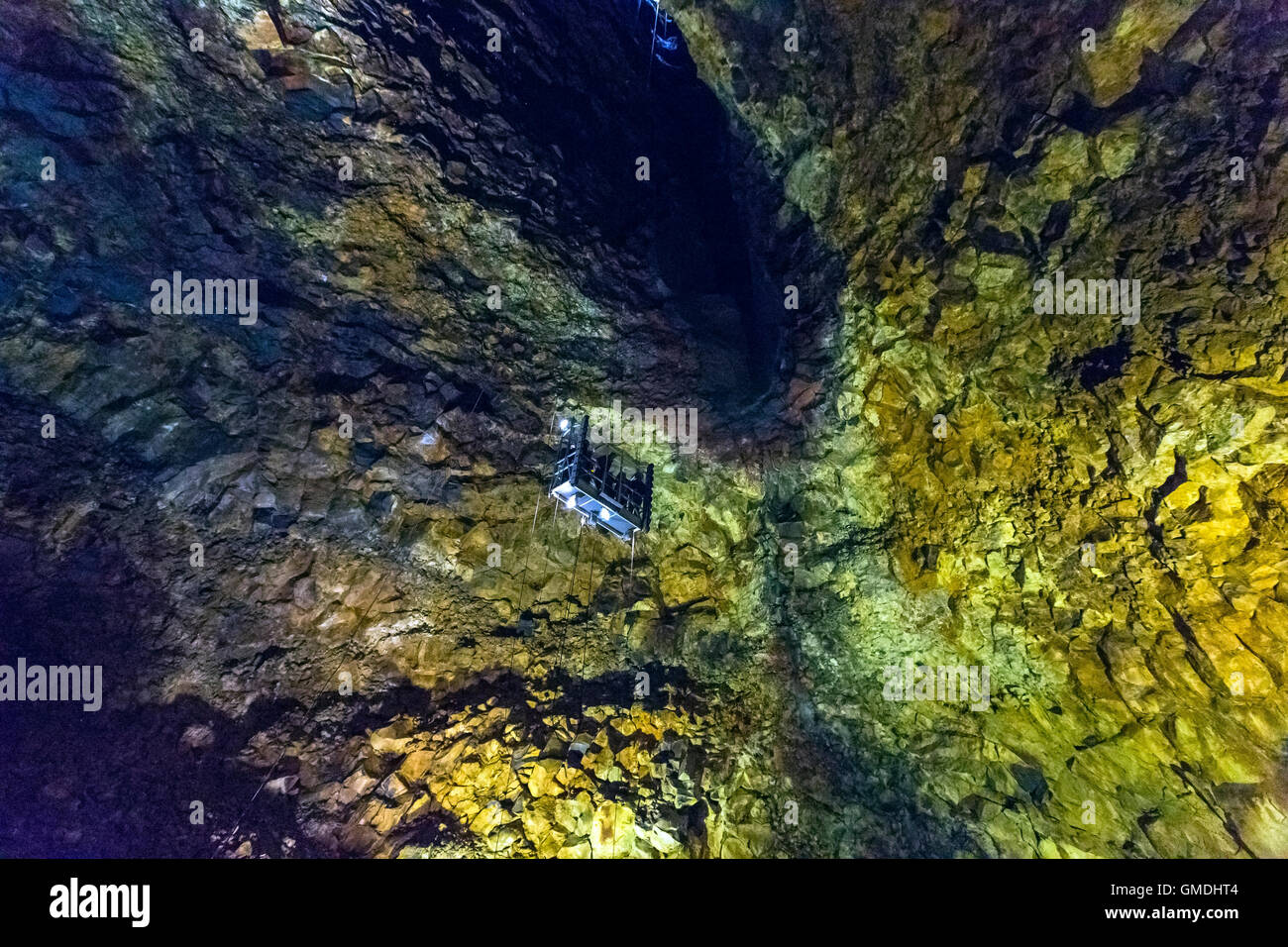 L'intérieur du volcan Thrihnukagigur, Reykjavik, Islande Banque D'Images