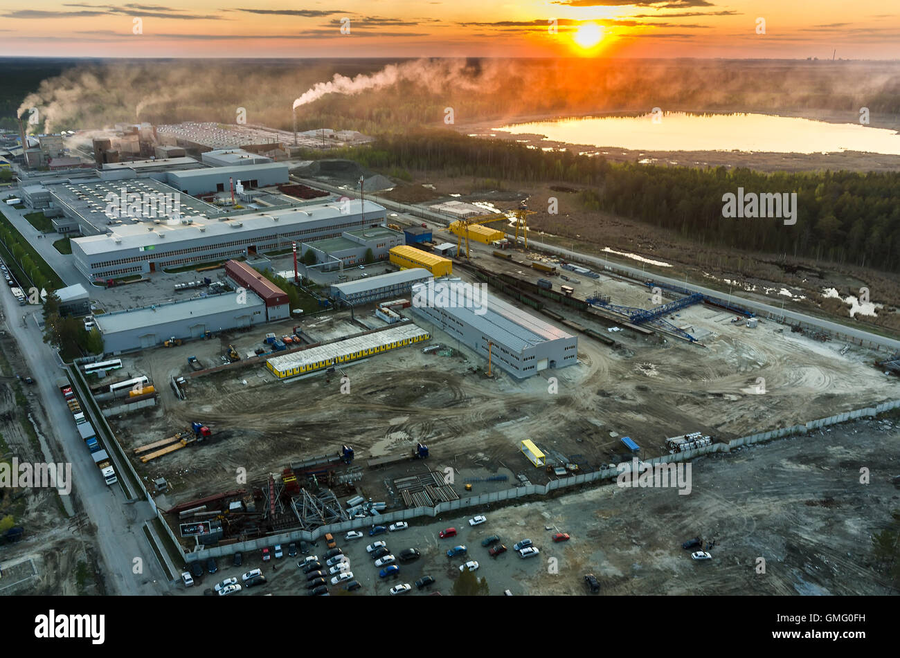 Vue aérienne sur l'usine Tyumenstalmost ONAMAE.COM»,. La Russie Banque D'Images