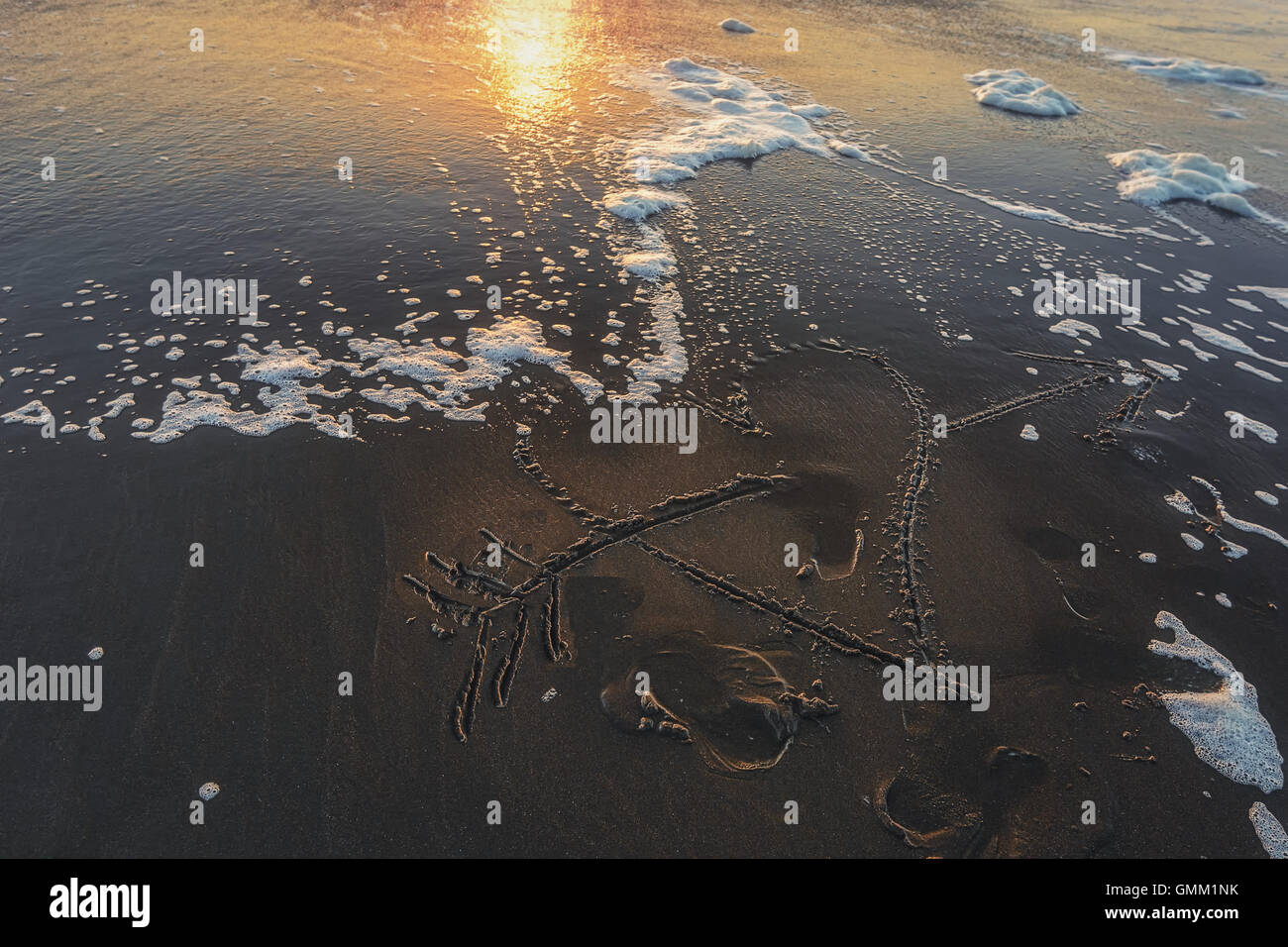 Les Vagues De La Mer Lapin La Plage De Sable Banque d'image et photos