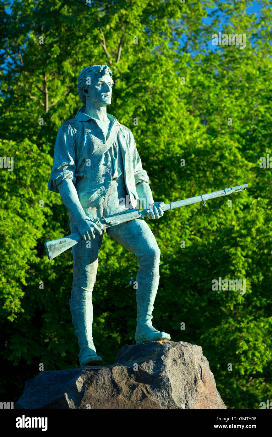 Le Capitaine Parker statue sur la bataille de Lexington Green, Green, Lexington, Massachusetts Banque D'Images