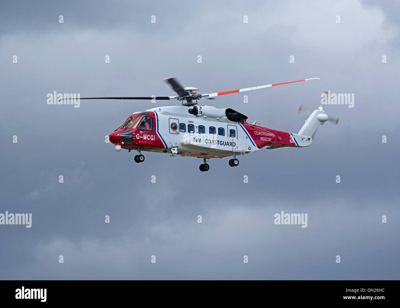 Sikorsky S-92A hélicoptère SAR de la Garde côtière (G-MCGI) basé à Inverness. 11 200 SCO. Banque D'Images