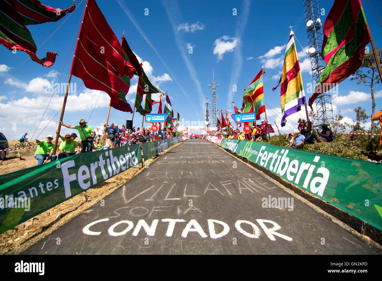 La Camperona, Espagne. 27 août, 2016. 50 derniers mètres de la 8e étape de la course cycliste "La Vuelta" (Tour d'Espagne) entre la montée de Villalpando et Camperona le 27 août 2016 à Leon, Espagne. Crédit : David Gato/Alamy Live News Banque D'Images