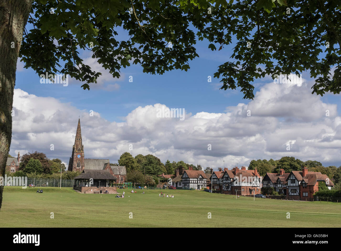 Thornton Hough Green Village. Le Wirral Merseyside. Banque D'Images