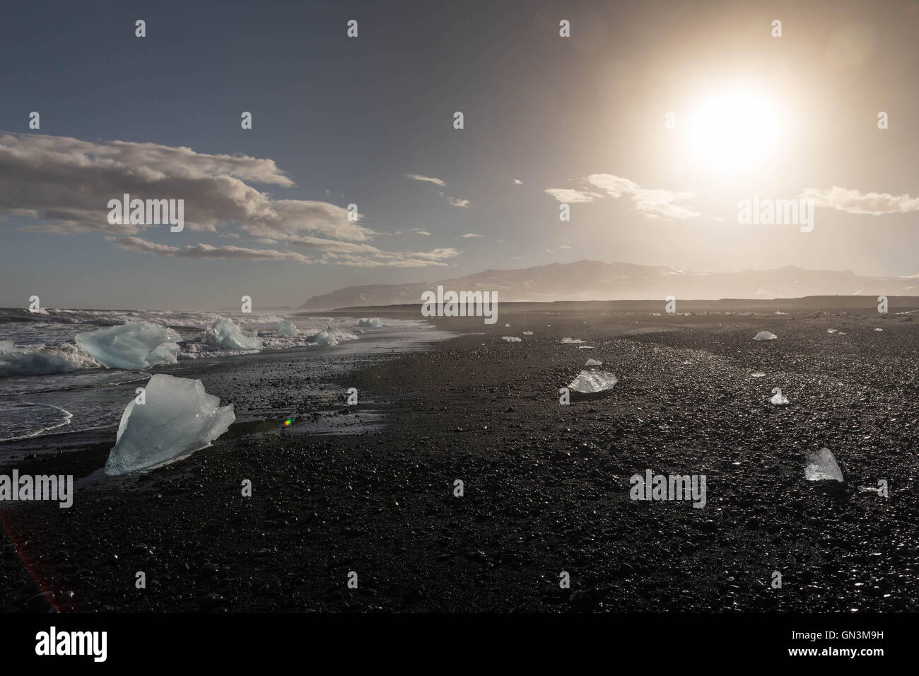 Plage du Lagon glaciaire jökulsárlón, Islande Banque D'Images