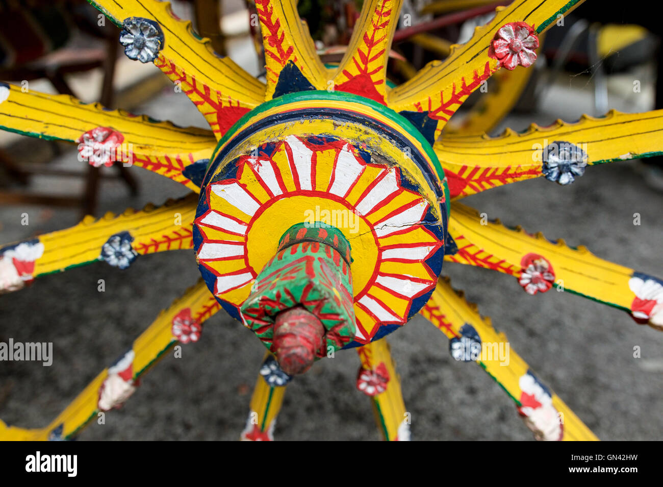 Détail d'une charrette sicilienne portant une statue religieuse à la petite Italie Festival à Pittsburgh Bloomfield quartier. Banque D'Images