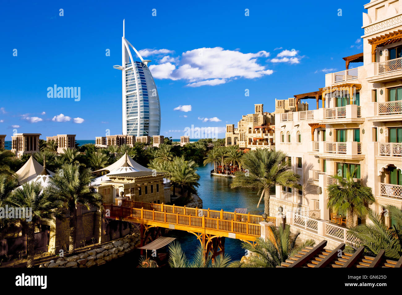 Burj al Arab et Medinat hôtel à Dubaï, Émirats Arabes Unis Banque D'Images