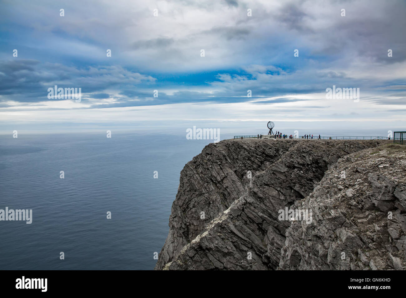 La côte de la mer de Barents le Cap nord (Nordkapp) dans le nord de la Norvège. Banque D'Images