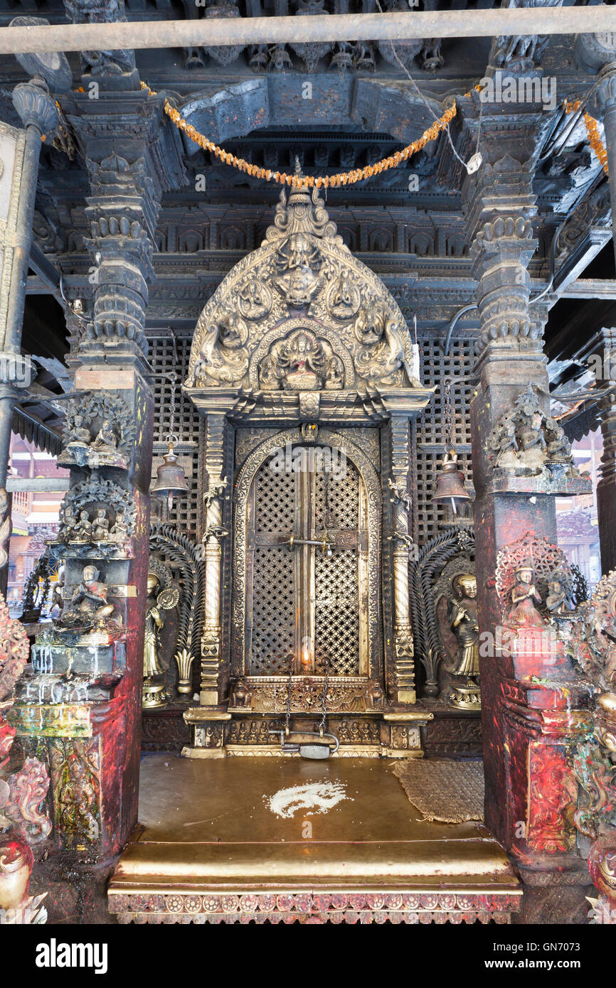 Le Temple d'or, Hiranya Varna Mahavihar, Patan, Népal Banque D'Images