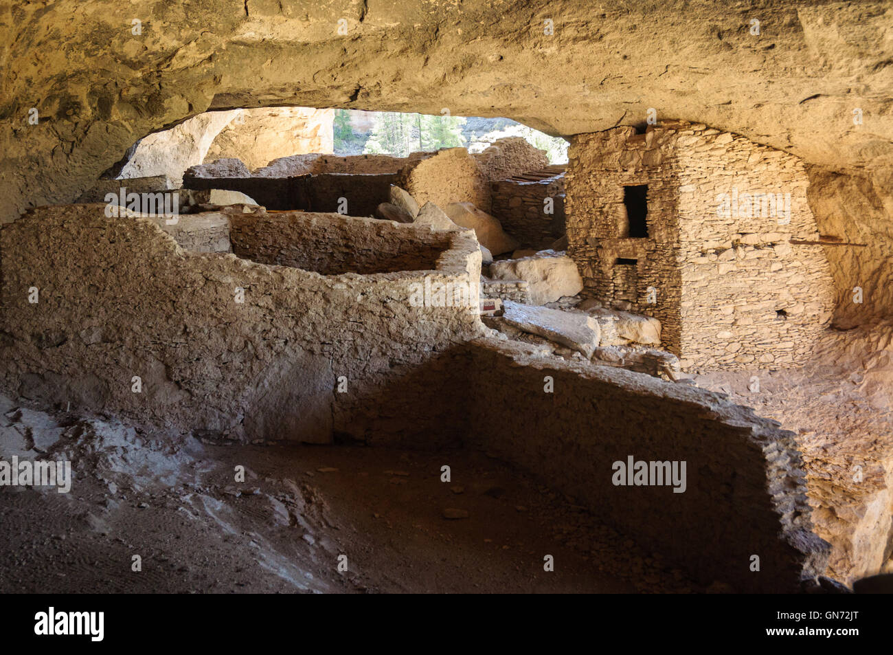 Gila Cliff dwellings National Monument Banque D'Images