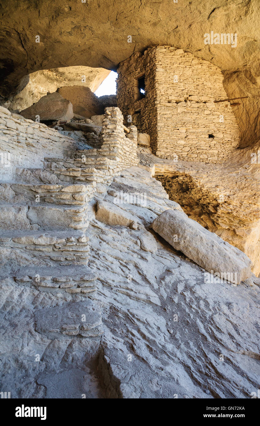 Gila Cliff dwellings National Monument Banque D'Images