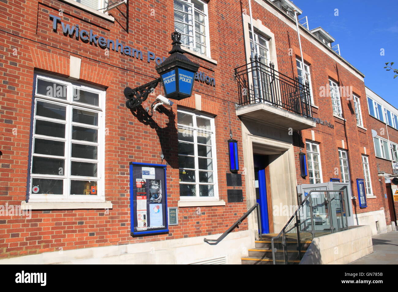 La station de police de Twickenham, London Road, Grand Londres, Angleterre, Grande-Bretagne, Royaume-Uni Royaume-Uni, Europe Banque D'Images