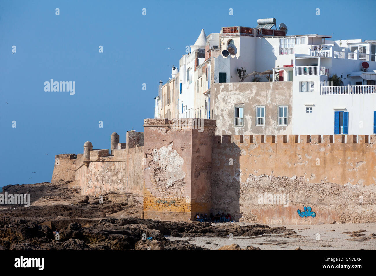 Essaouira, Maroc. Station remparts, mur de la ville. Banque D'Images