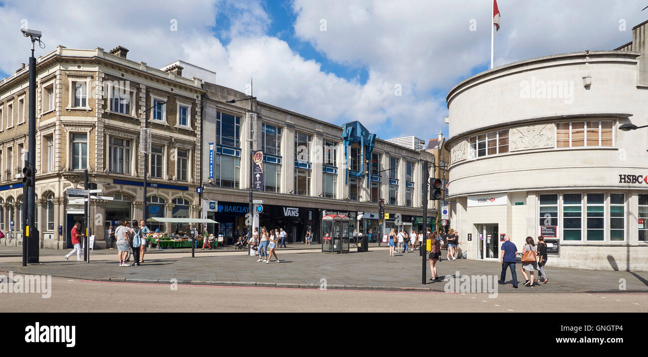 Scène de rue, Camden High Street, Londres, Royaume-Uni Banque D'Images