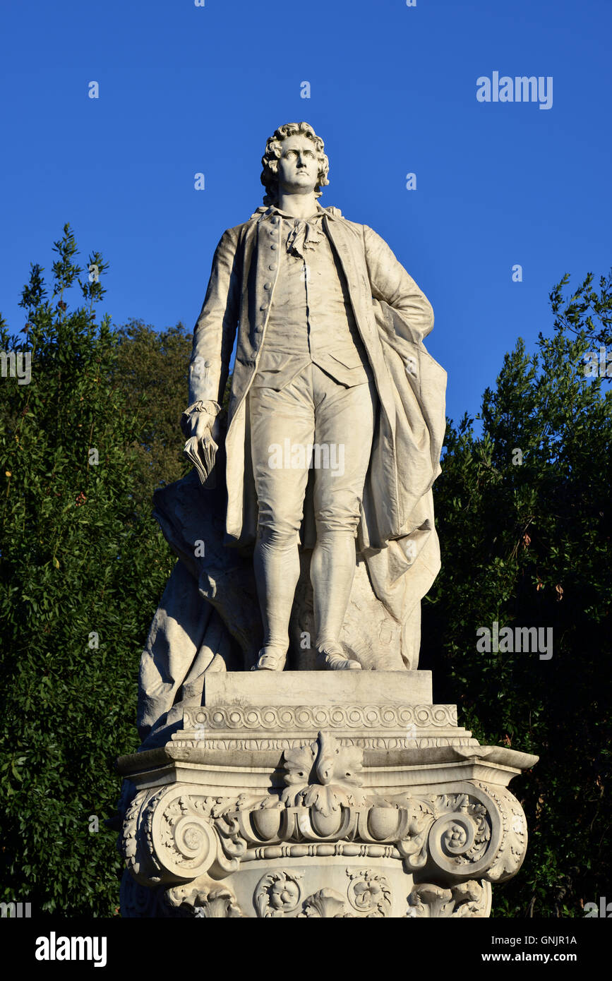 Monument de Wolfgang Goethe, le célèbre écrivain allemand, dans la région de Villa Borghese parc public, Rome Banque D'Images