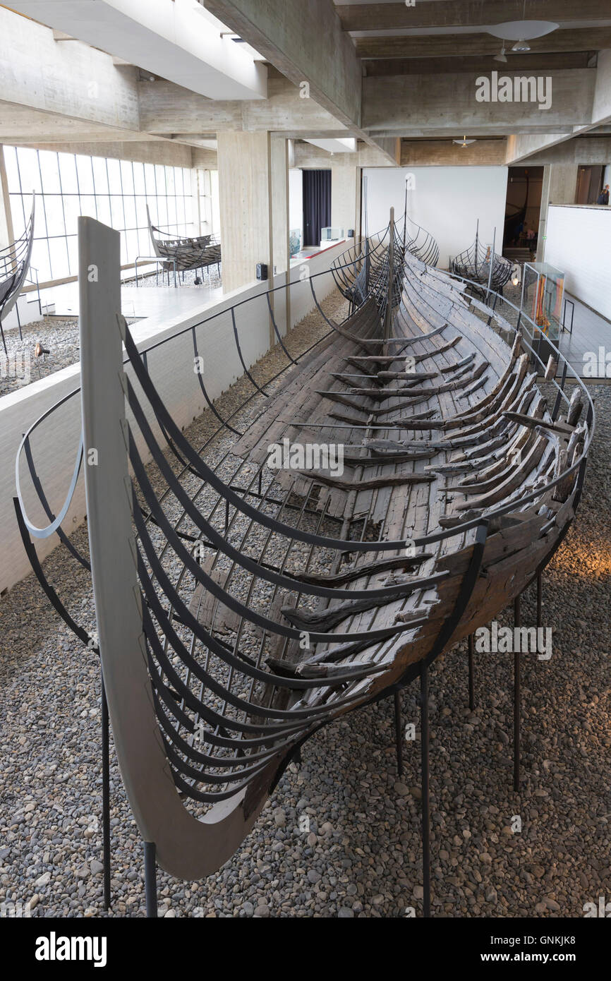 Skuldelev longboat viking ship original pièce à Roskilde Viking Ship Museum en Nouvelle-Zélande, au Danemark Banque D'Images